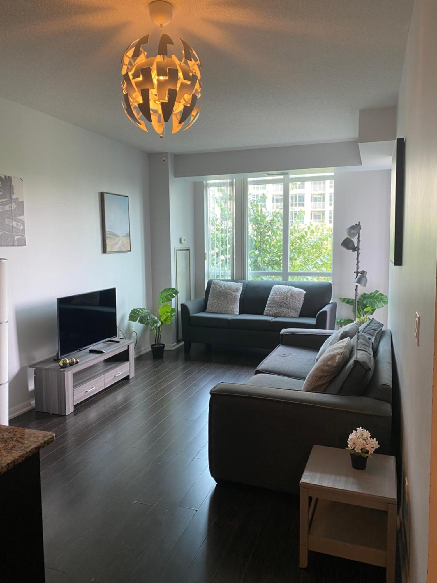 Executive 1 Bedroom Condo Sleeps 2 Toronto Zewnętrze zdjęcie