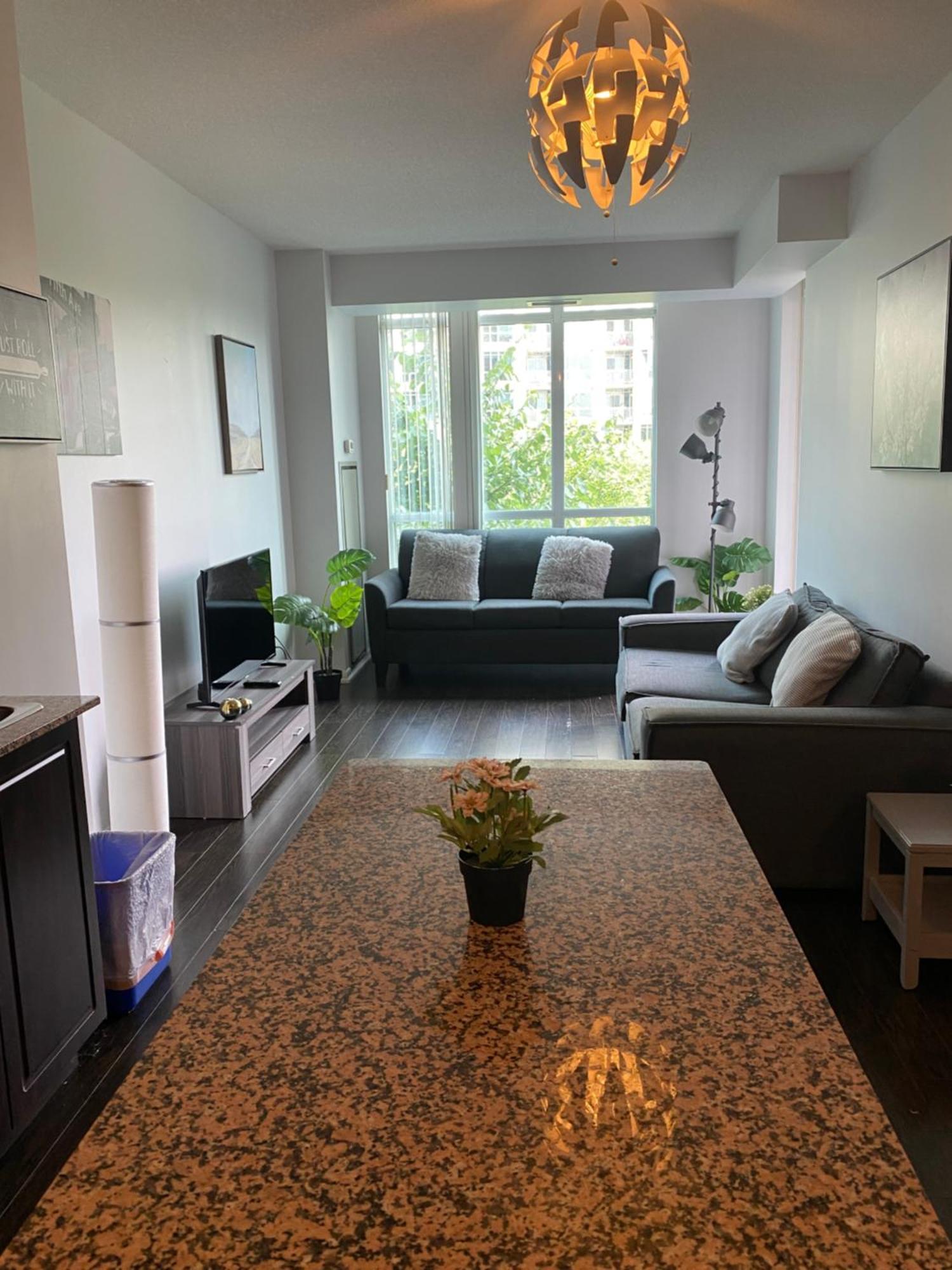 Executive 1 Bedroom Condo Sleeps 2 Toronto Zewnętrze zdjęcie