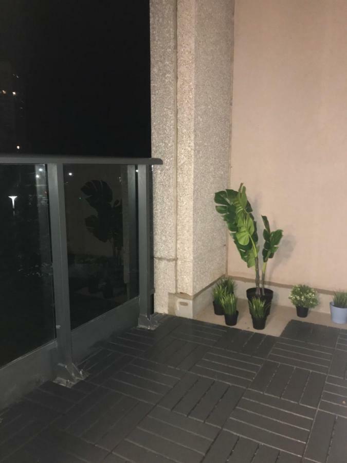 Executive 1 Bedroom Condo Sleeps 2 Toronto Zewnętrze zdjęcie