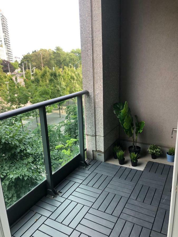 Executive 1 Bedroom Condo Sleeps 2 Toronto Zewnętrze zdjęcie