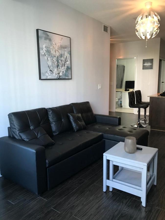 Executive 1 Bedroom Condo Sleeps 2 Toronto Zewnętrze zdjęcie